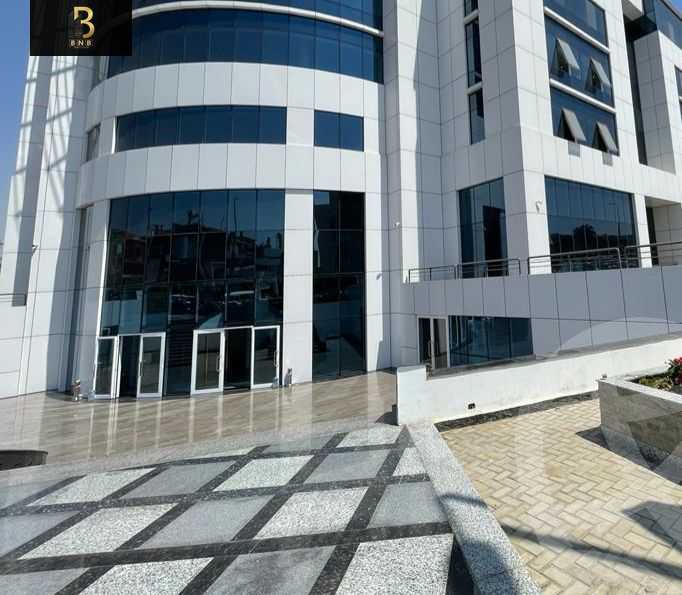 https://aqarmap.com.eg/ar/listing/5868546-for-rent-cairo-new-cairo-90th-street-northern-90th-street
