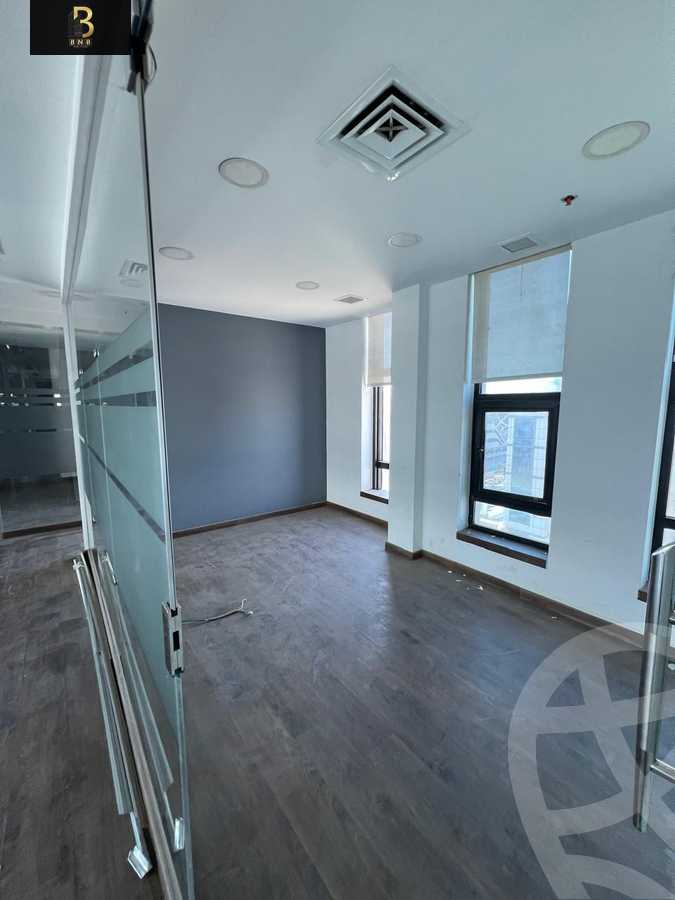 https://aqarmap.com.eg/en/listing/5895391-for-rent-cairo-new-cairo-90th-street-south-teseen-st