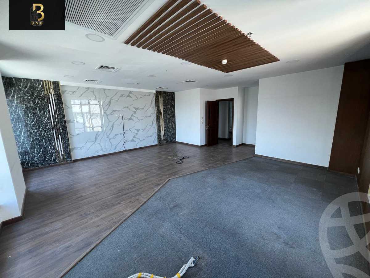 https://aqarmap.com.eg/en/listing/5895391-for-rent-cairo-new-cairo-90th-street-south-teseen-st