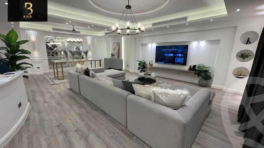 https://aqarmap.com.eg/en/listing/5903906-for-rent-cairo-new-cairo-compounds-hyde-park-centre-ville-hyde-park