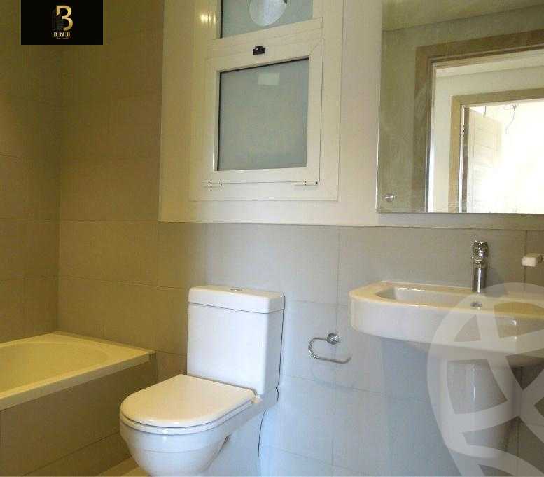 https://aqarmap.com.eg/ar/listing/5903933-for-rent-cairo-new-cairo-compounds-mivida-mivida-parcel