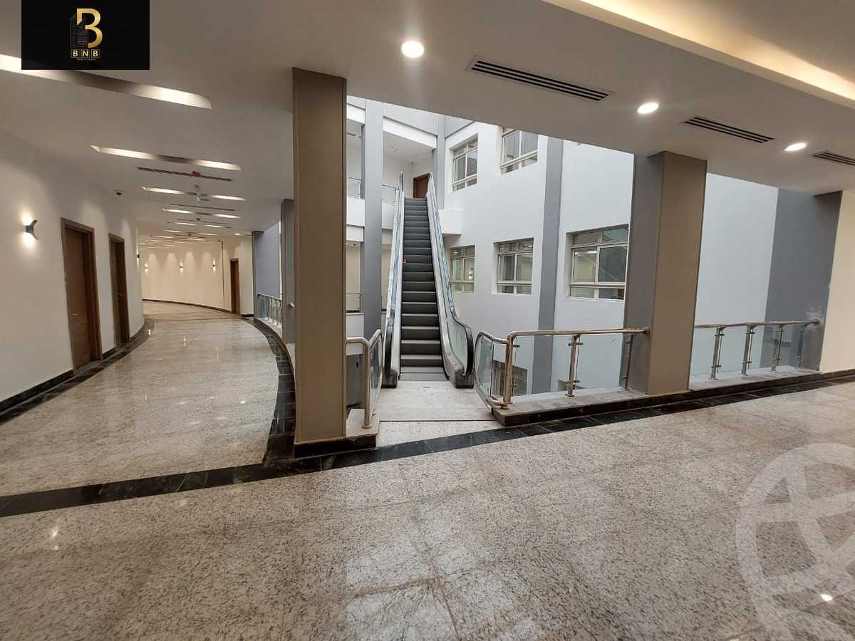 https://aqarmap.com.eg/en/listing/5919855-for-rent-cairo-new-cairo-lrhb-city-phase-1-youssef-el-sebaey-st