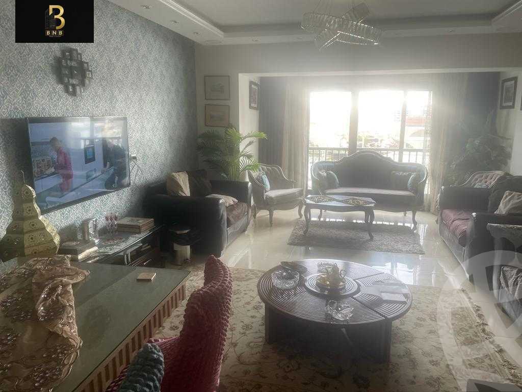 https://aqarmap.com.eg/en/listing/5924637-for-rent-cairo-new-cairo-compounds-porto-cairo-mall