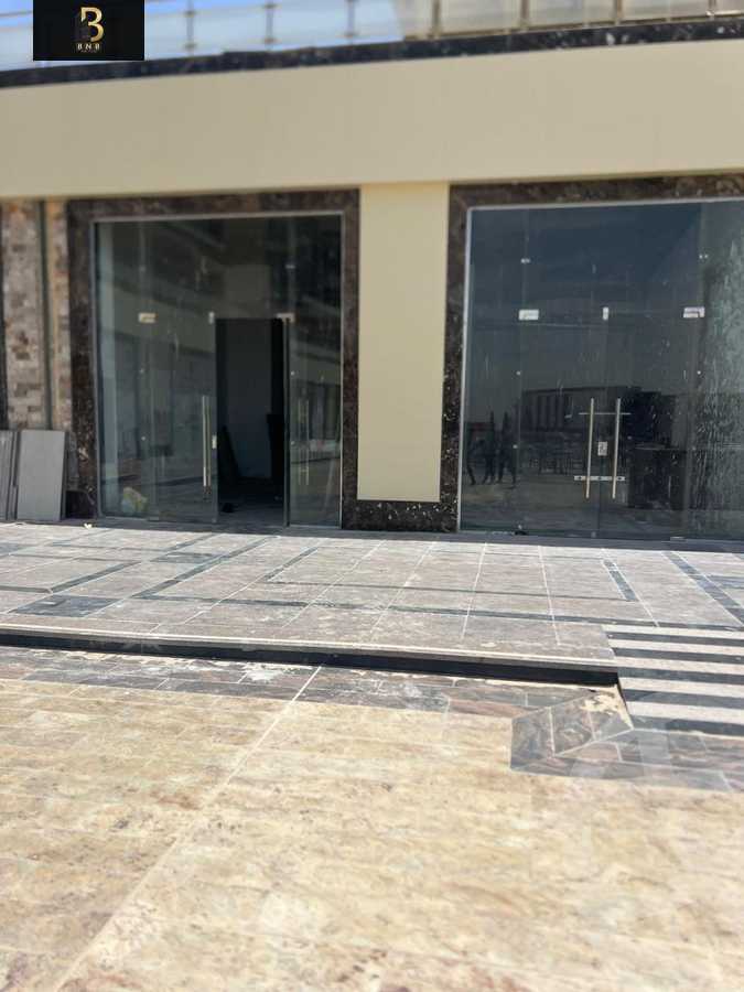 https://aqarmap.com.eg/ar/listing/5932056-for-rent-cairo-new-cairo-lrhb-city-phase-1-ahmed-rami-st