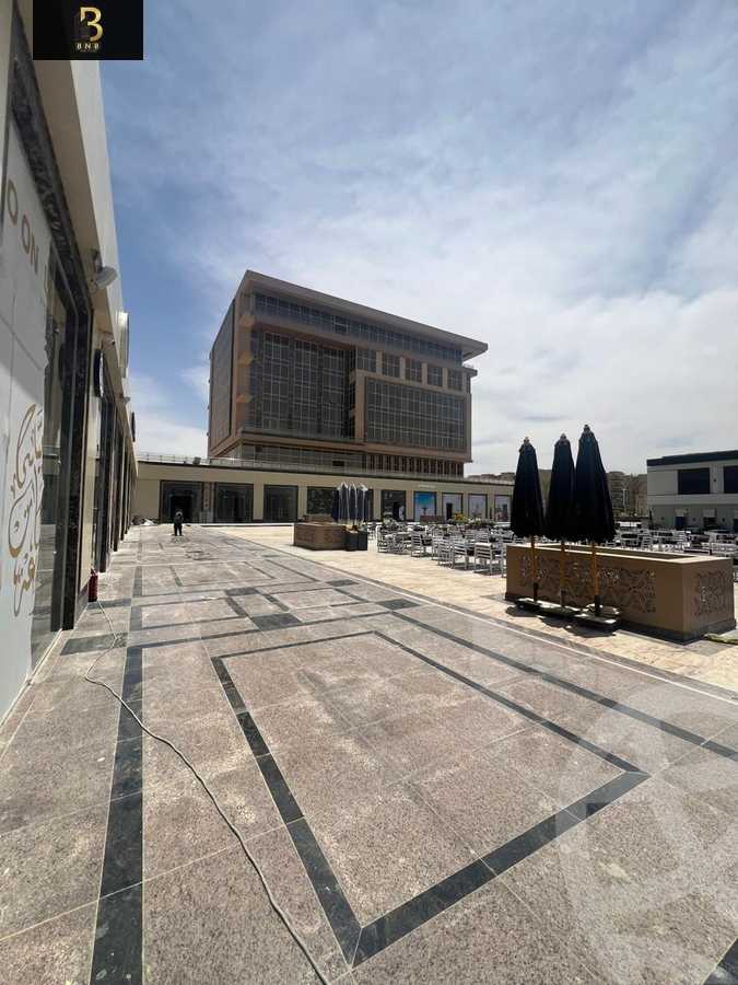 https://aqarmap.com.eg/ar/listing/5932056-for-rent-cairo-new-cairo-lrhb-city-phase-1-ahmed-rami-st