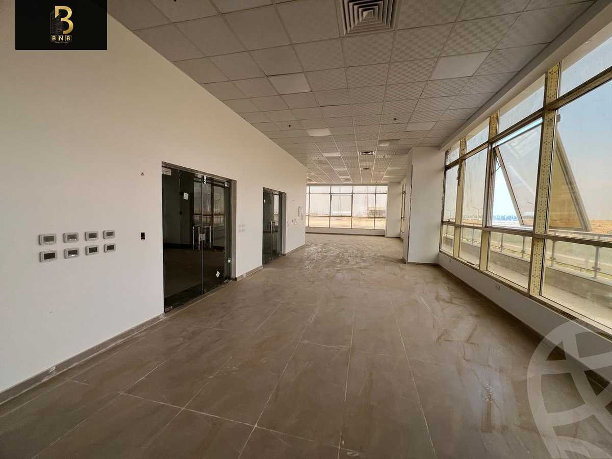 https://aqarmap.com.eg/en/listing/5932084-for-rent-cairo-new-cairo-lrhb-city-phase-1-youssef-el-sebaey-st
