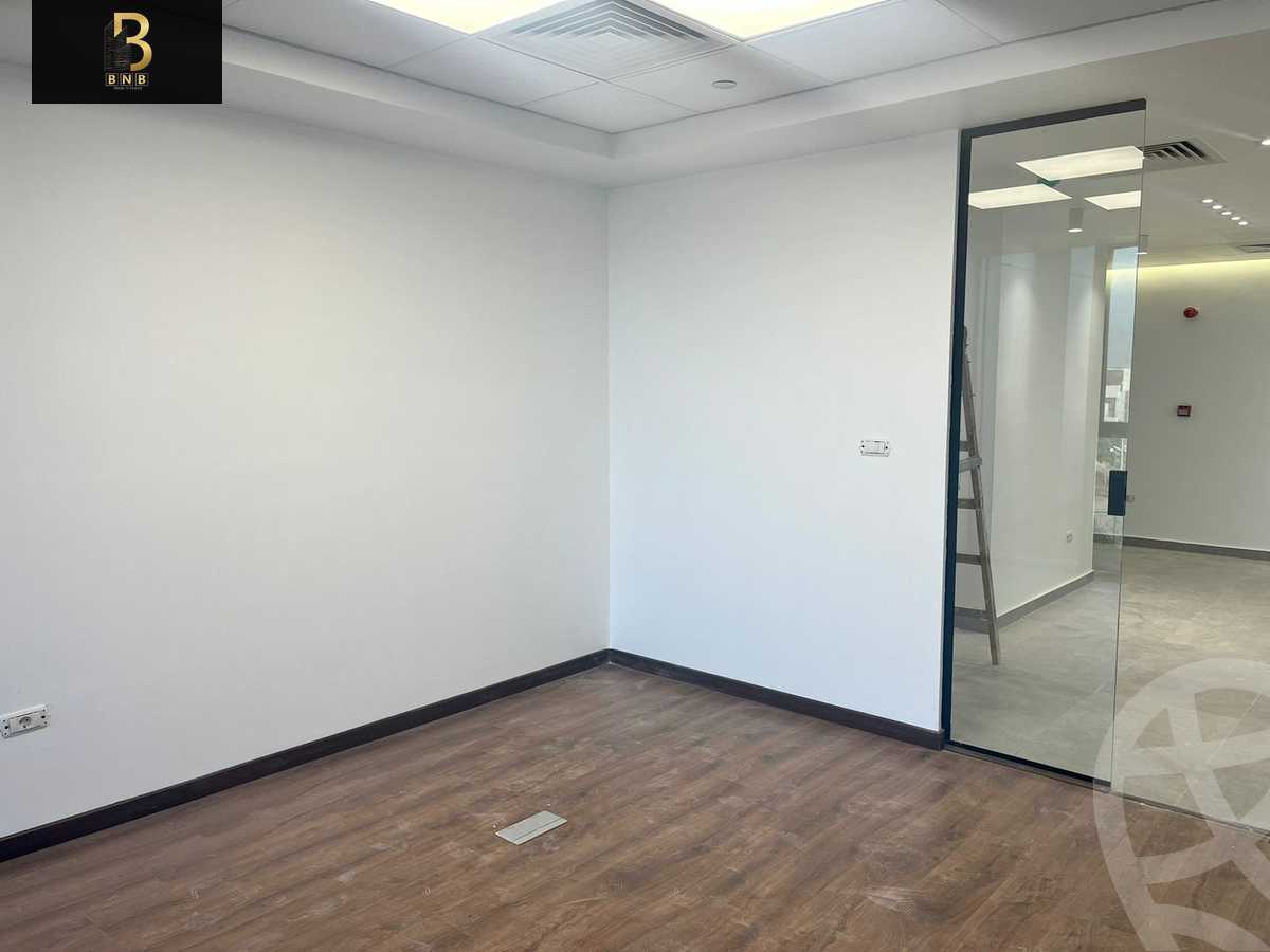 https://aqarmap.com.eg/en/listing/5932121-for-rent-cairo-new-cairo-compounds-hyde-park-centre-ville-hyde-park