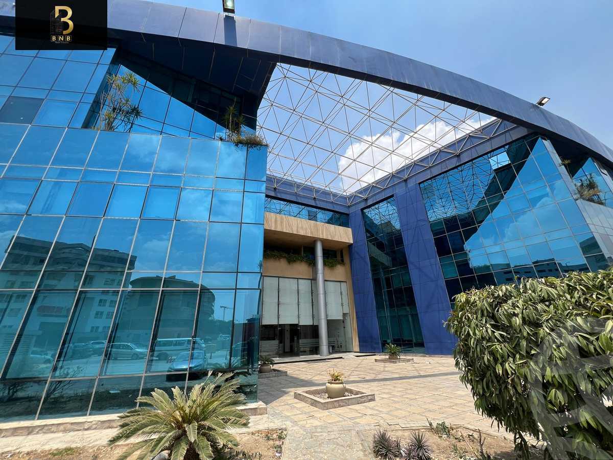 https://aqarmap.com.eg/en/listing/5947469-for-rent-cairo-new-cairo-90th-street