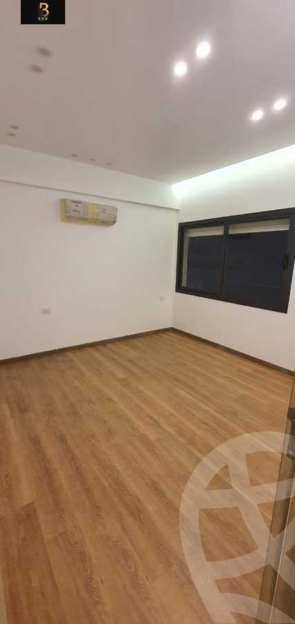 https://aqarmap.com.eg/en/listing/5953849-for-rent-cairo-new-cairo-compounds-fifth-square