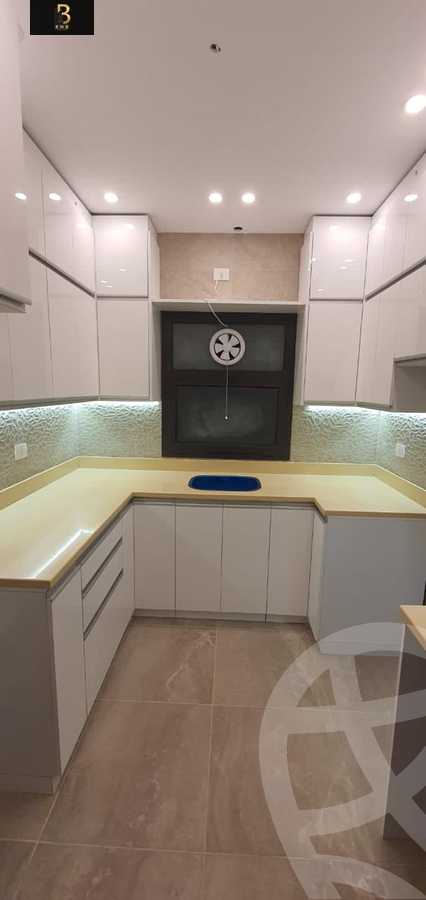 https://aqarmap.com.eg/en/listing/5953849-for-rent-cairo-new-cairo-compounds-fifth-square