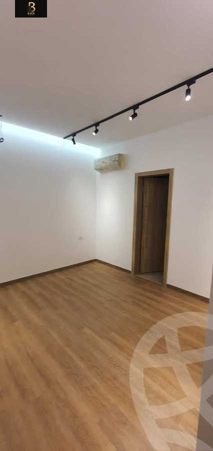 https://aqarmap.com.eg/en/listing/5953849-for-rent-cairo-new-cairo-compounds-fifth-square