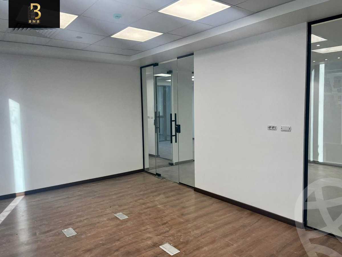 https://aqarmap.com.eg/en/listing/5963807-for-rent-cairo-new-cairo-compounds-hyde-park-centre-ville-hyde-park