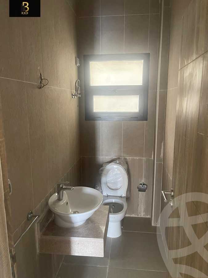 https://aqarmap.com.eg/ar/listing/5963994-for-rent-cairo-new-cairo-compounds-fifth-square