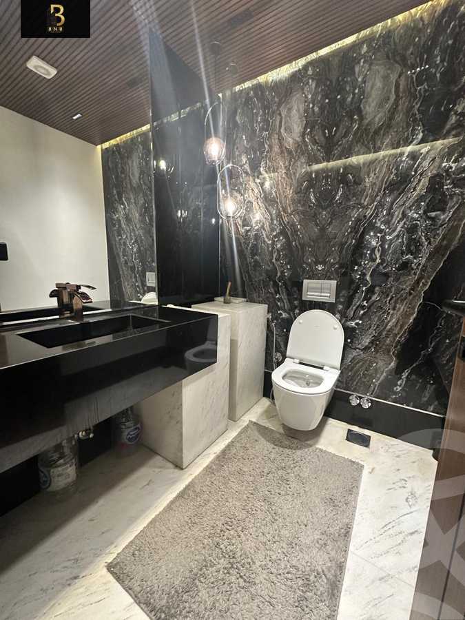 https://aqarmap.com.eg/ar/listing/5964022-for-rent-cairo-new-cairo-compounds-mivida-mivida-parcel