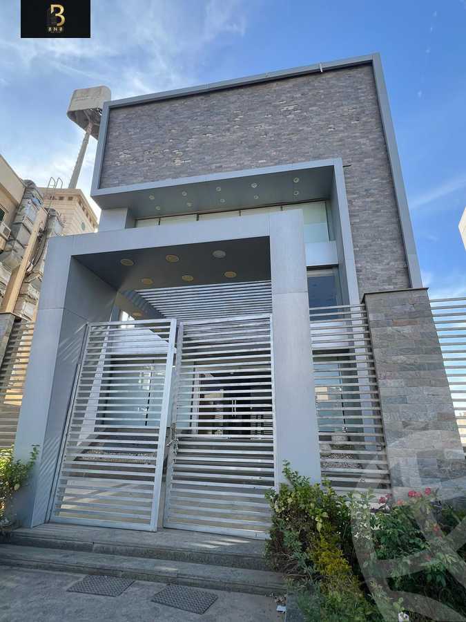 https://aqarmap.com.eg/en/listing/5967145-for-rent-cairo-new-cairo-first-settlement-mhwr-mstfy-kml