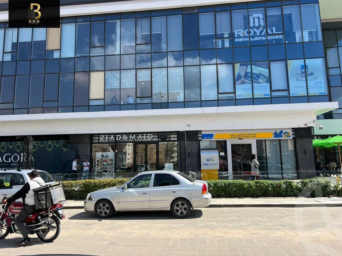 https://aqarmap.com.eg/en/listing/5967465-for-rent-cairo-new-cairo-compounds-jwr-kwmyrshyl-kwmblks-makeplace