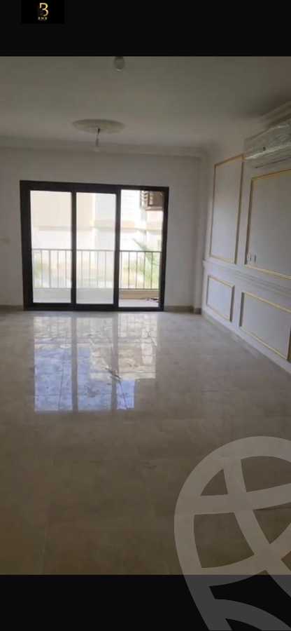 https://aqarmap.com.eg/en/listing/5981143-for-rent-cairo-new-cairo-compounds-fifth-square