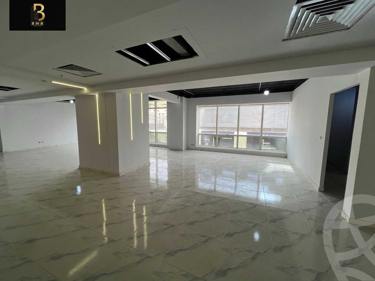 https://aqarmap.com.eg/ar/listing/5986778-for-rent-cairo-new-cairo-90th-street-northern-90th-street