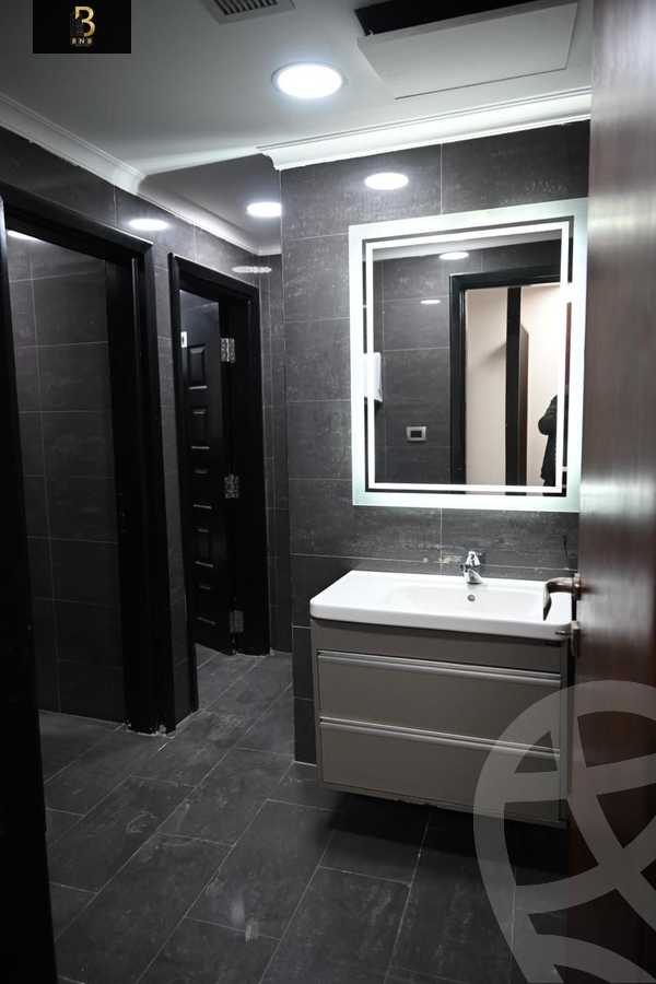 https://aqarmap.com.eg/ar/listing/5990748-for-rent-cairo-new-cairo-90th-street-south-teseen-st