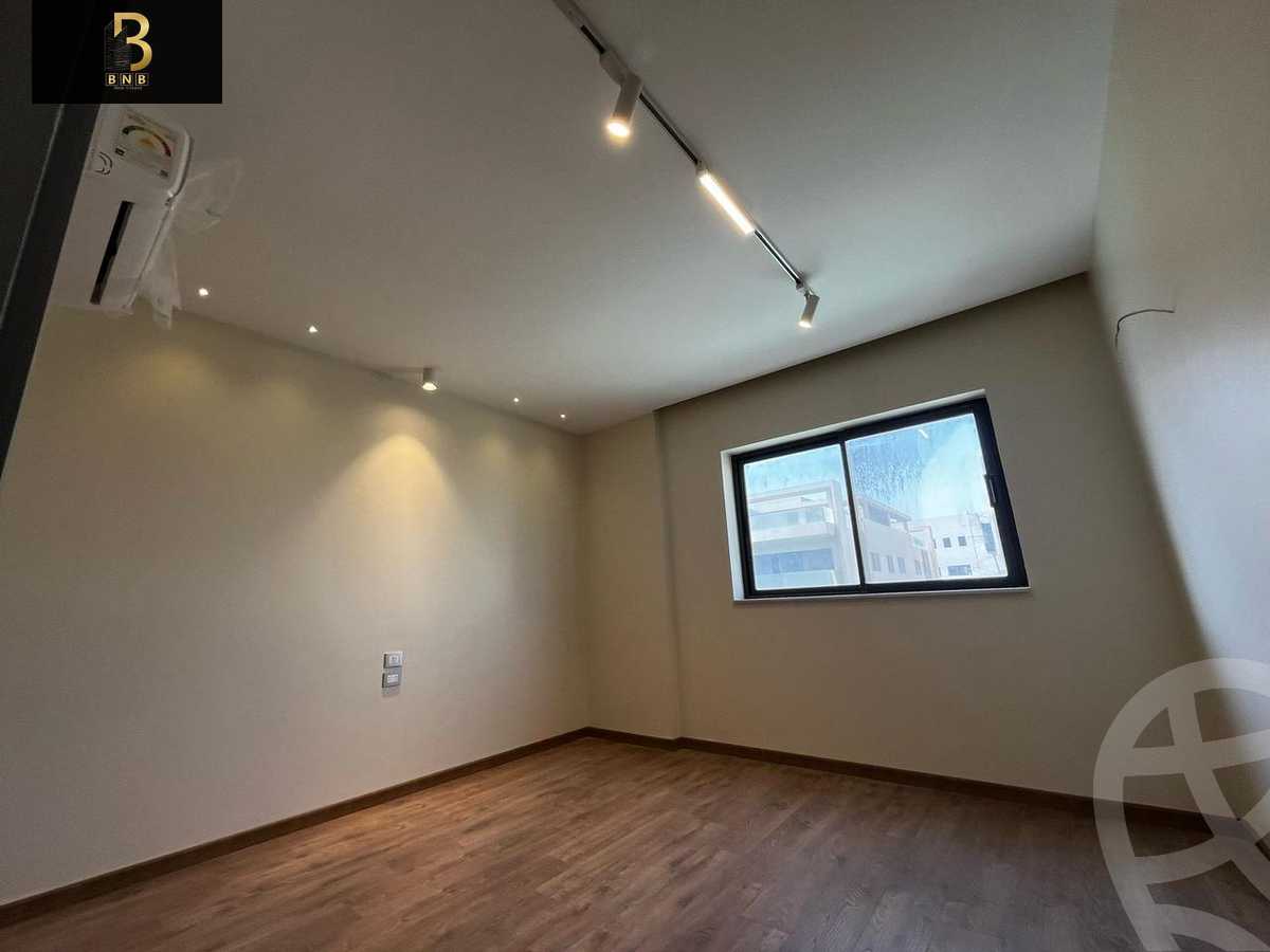 https://aqarmap.com.eg/en/listing/6009362-for-rent-cairo-new-cairo-compounds-lakeview-residence