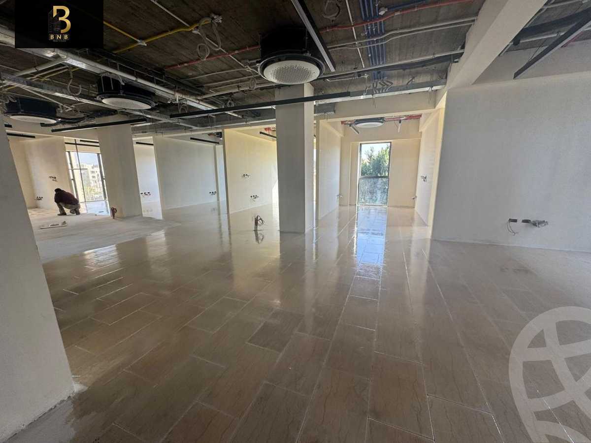https://aqarmap.com.eg/ar/listing/6021456-for-rent-cairo-new-cairo-90th-street-south-teseen-st