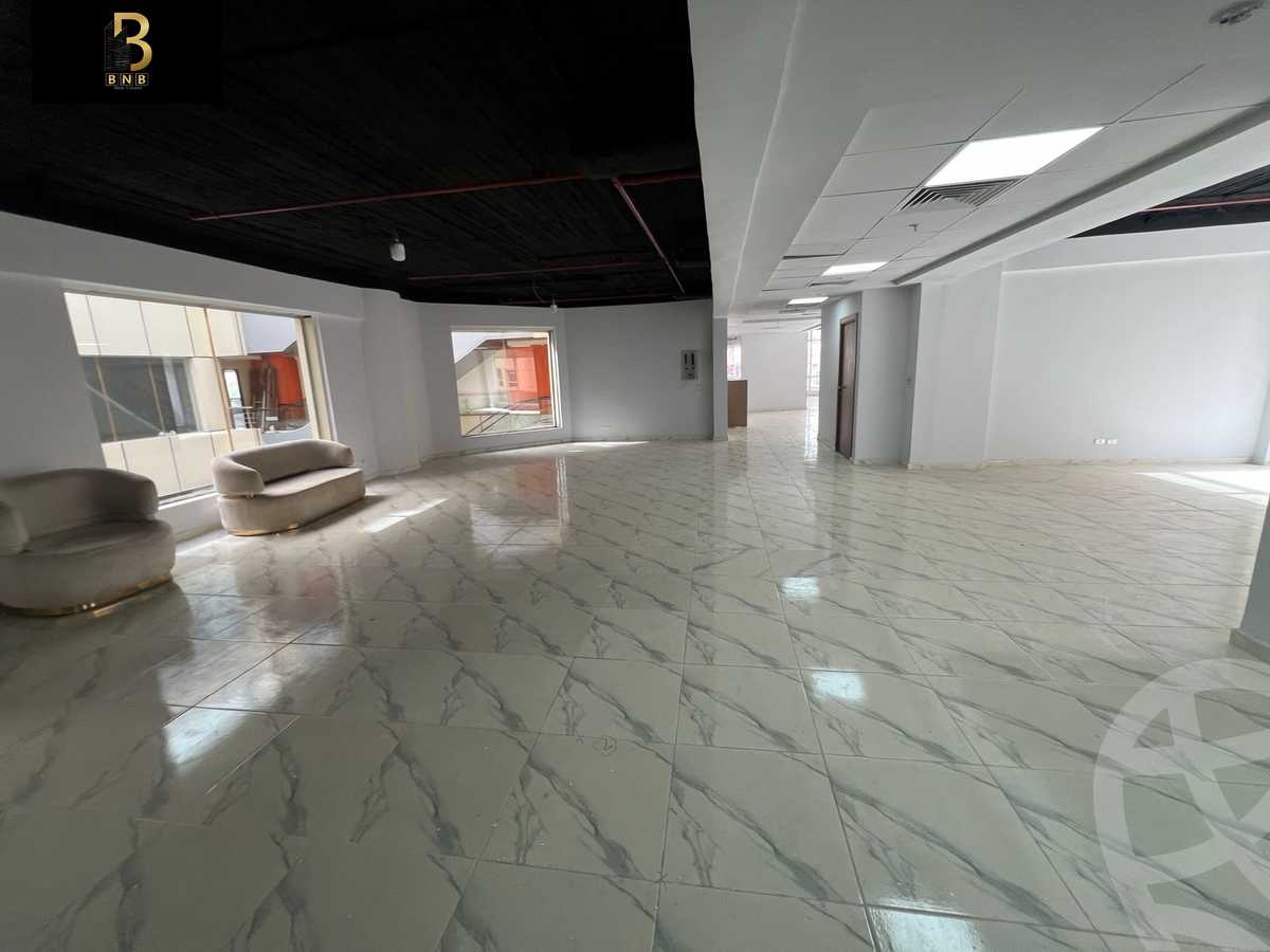 https://aqarmap.com.eg/en/listing/6028682-for-rent-cairo-new-cairo-90th-street-south-teseen-st