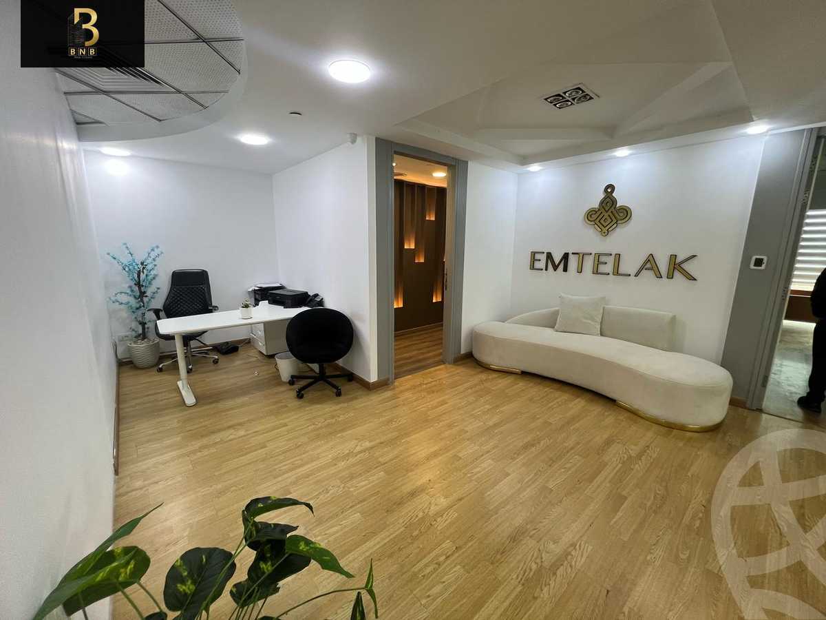 https://aqarmap.com.eg/ar/listing/6029175-for-rent-cairo-new-cairo-90th-street-northern-90th-street