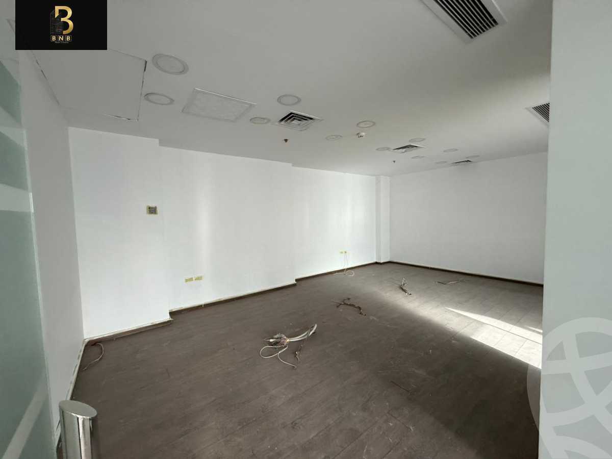 https://aqarmap.com.eg/en/listing/6029337-for-rent-cairo-new-cairo-90th-street-south-teseen-st