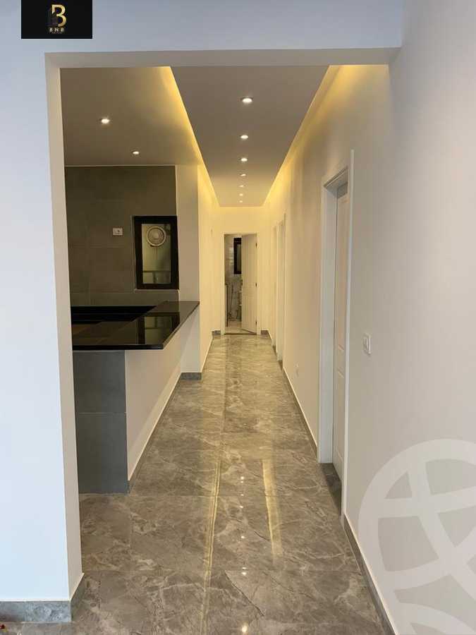 https://aqarmap.com.eg/en/listing/6056432-for-rent-cairo-new-cairo-compounds-lakeview-residence