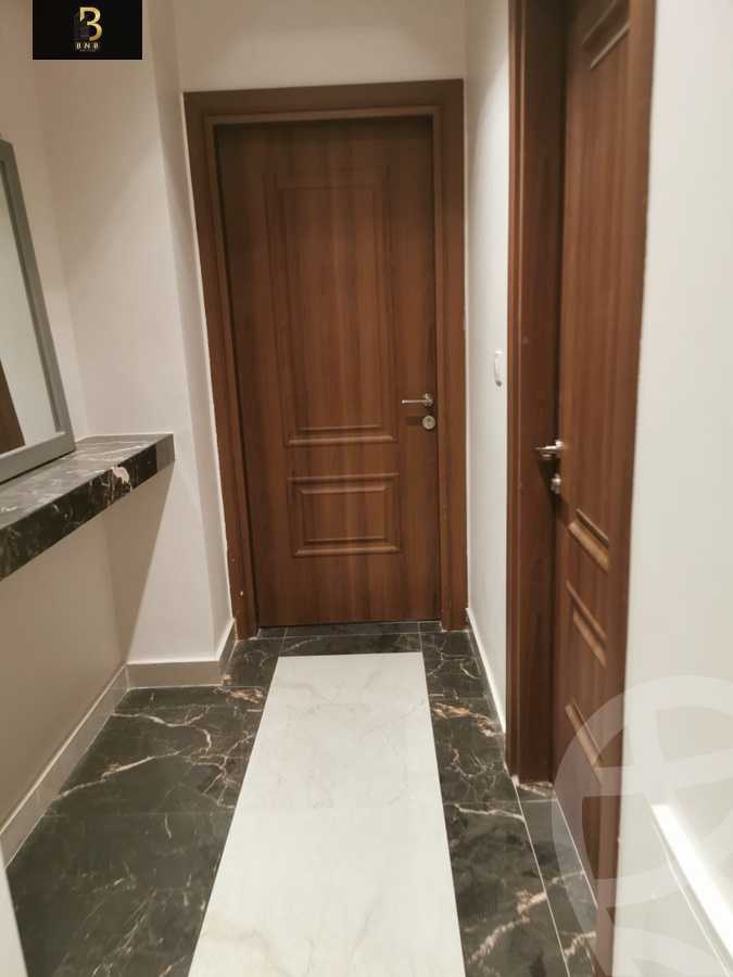 https://aqarmap.com.eg/en/listing/6059649-for-rent-cairo-new-cairo-compounds-mountain-view-hyde-park