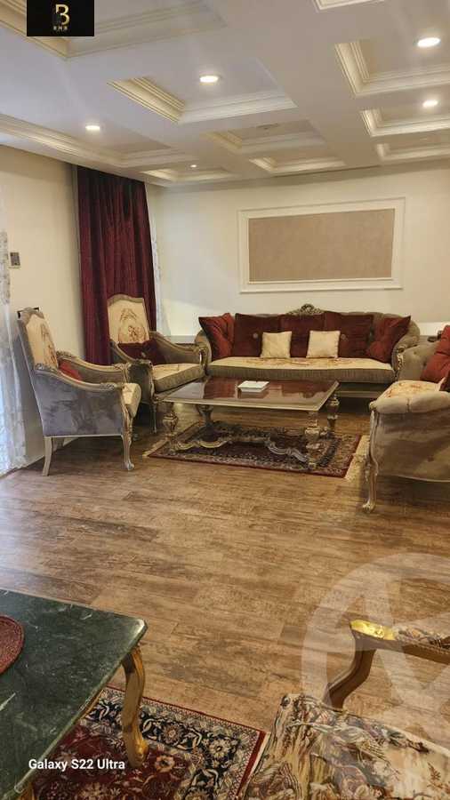 https://aqarmap.com.eg/ar/listing/6107153-for-rent-cairo-new-cairo-compounds-mountain-view-hyde-park