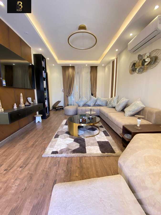 https://aqarmap.com.eg/en/listing/6129669-for-rent-cairo-new-cairo-compounds-villette-kmbwnd-sky-kwndwz-swdyk-villette