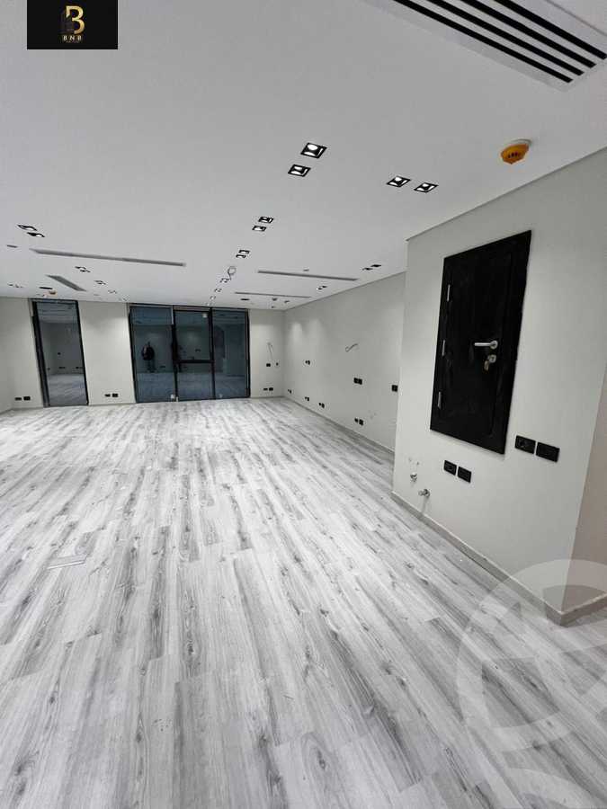 https://aqarmap.com.eg/en/listing/6129892-for-rent-cairo-new-cairo-compounds-hyde-park-business-district