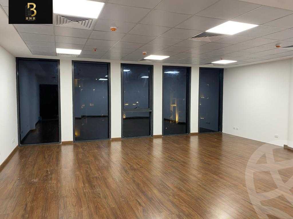 https://aqarmap.com.eg/ar/listing/6132684-for-rent-cairo-new-cairo-compounds-eastown-spectrum-eastown-compound