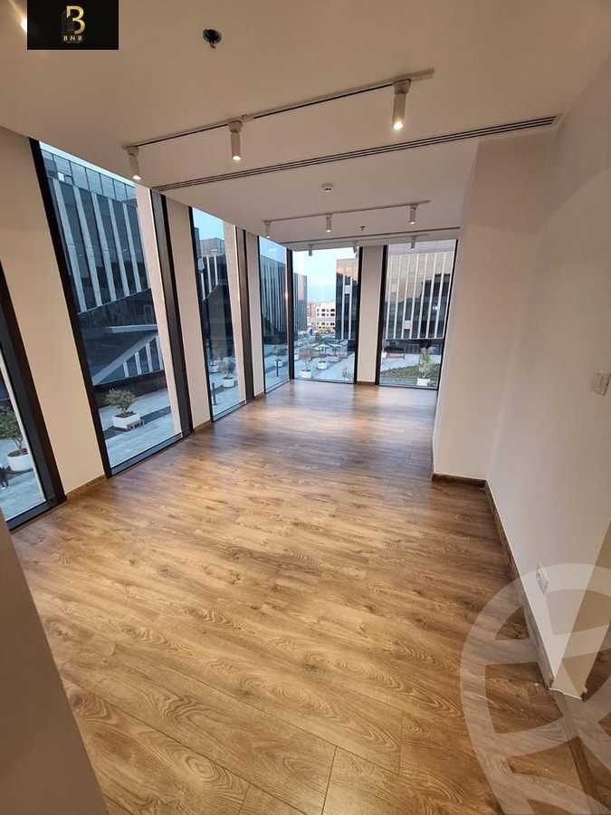 https://aqarmap.com.eg/ar/listing/6132714-for-rent-cairo-new-cairo-compounds-eastown-spectrum-eastown-compound