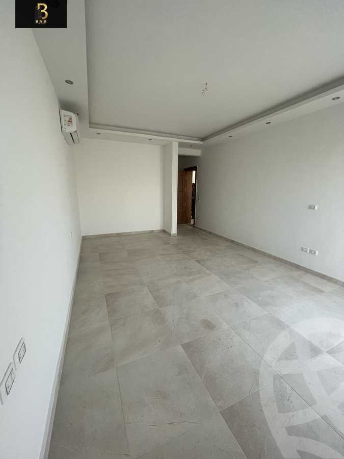 https://aqarmap.com.eg/ar/listing/6152350-for-rent-cairo-new-cairo-compounds-villette-vy-ryzydns-villette