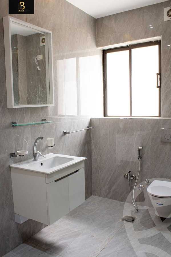 https://aqarmap.com.eg/ar/listing/6165655-for-rent-cairo-new-cairo-compounds-mountain-view-hyde-park