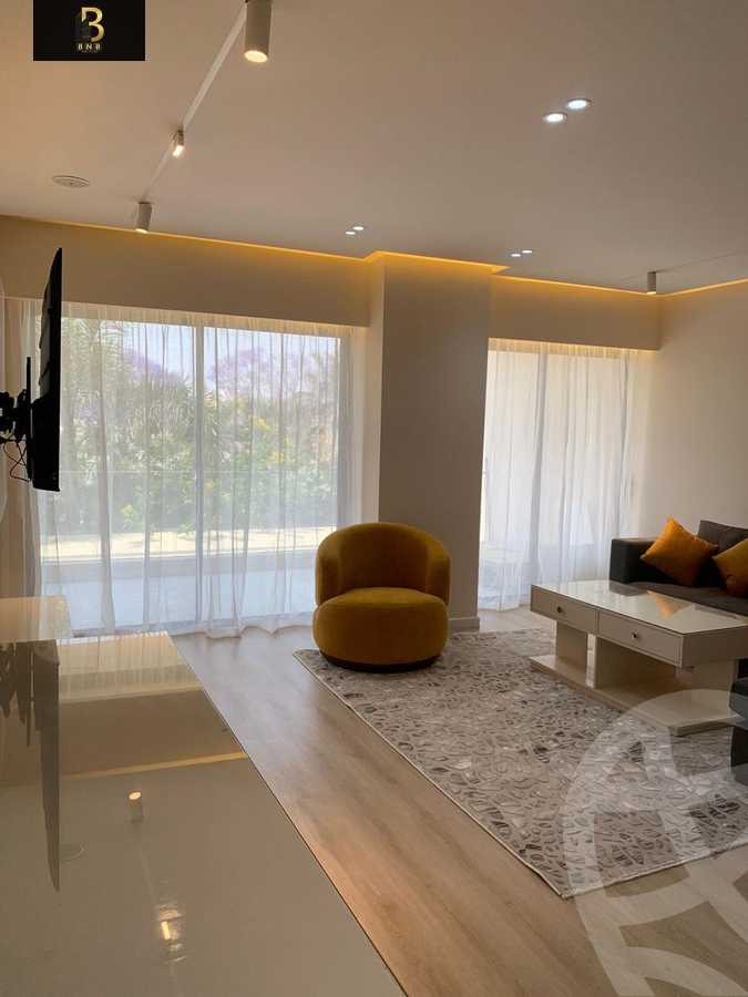 https://aqarmap.com.eg/ar/listing/6165655-for-rent-cairo-new-cairo-compounds-mountain-view-hyde-park