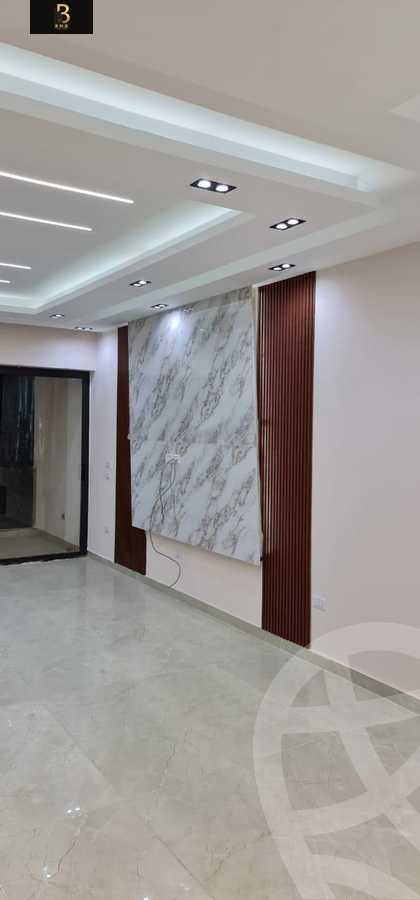 https://aqarmap.com.eg/en/listing/6206050-for-rent-cairo-new-cairo-compounds-lakeview-residence