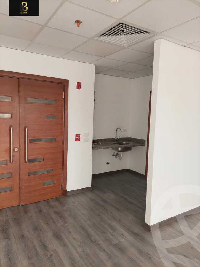 https://aqarmap.com.eg/ar/listing/6212393-for-rent-cairo-new-cairo-compounds-mivida-mivida-business-park-emaar