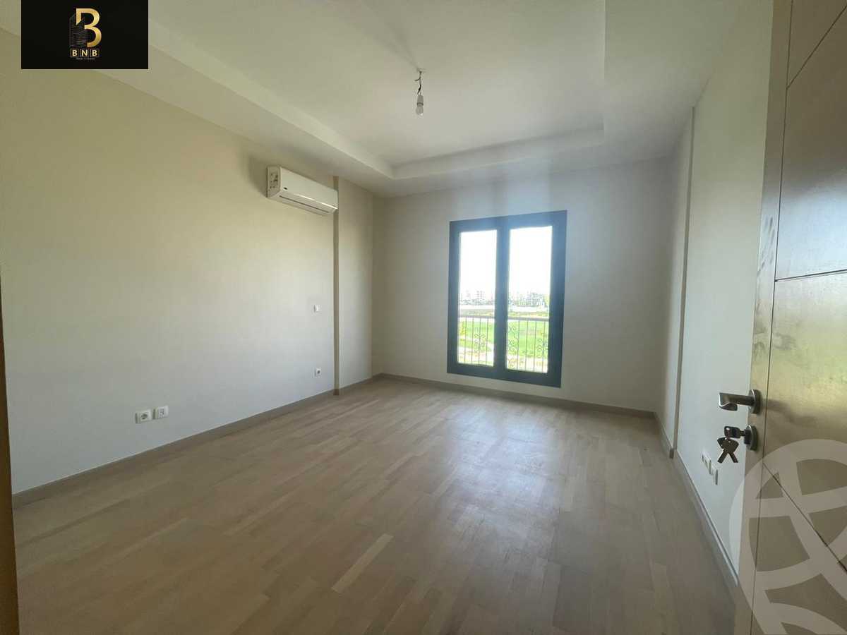 https://aqarmap.com.eg/ar/listing/6257050-for-rent-cairo-new-cairo-compounds-mivida-mivida-parcel