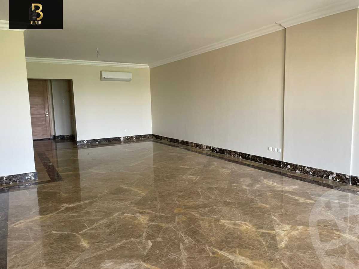 https://aqarmap.com.eg/ar/listing/6257050-for-rent-cairo-new-cairo-compounds-mivida-mivida-parcel