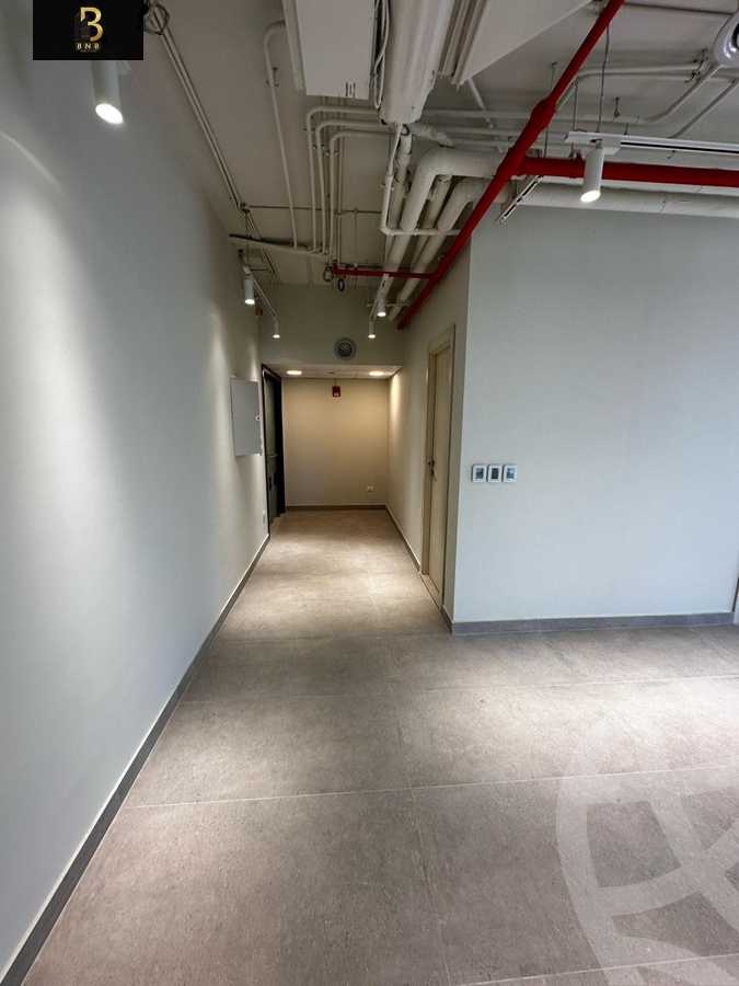 https://aqarmap.com.eg/ar/listing/6265473-for-rent-cairo-new-cairo-compounds-hyde-park-centre-ville-hyde-park