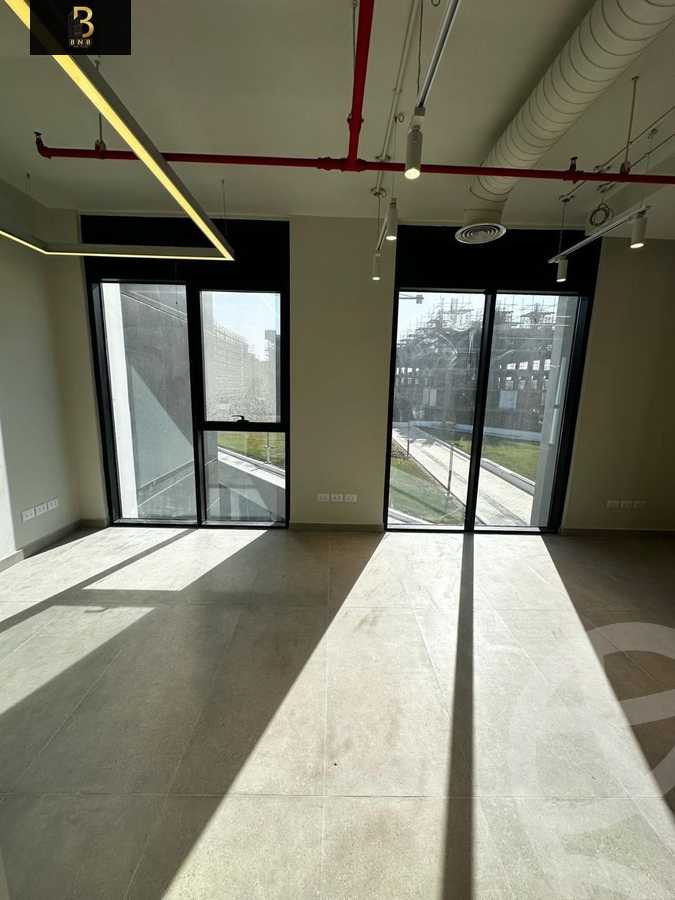 https://aqarmap.com.eg/ar/listing/6265473-for-rent-cairo-new-cairo-compounds-hyde-park-centre-ville-hyde-park