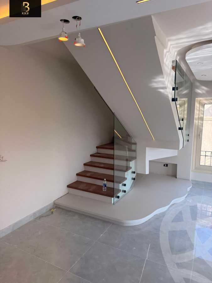 https://aqarmap.com.eg/ar/listing/6279780-for-rent-cairo-new-cairo-compounds-stwn-ryzydns-by-ar-y-llttwyr