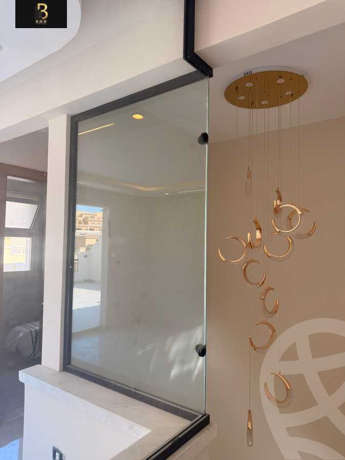 https://aqarmap.com.eg/ar/listing/6279780-for-rent-cairo-new-cairo-compounds-stwn-ryzydns-by-ar-y-llttwyr