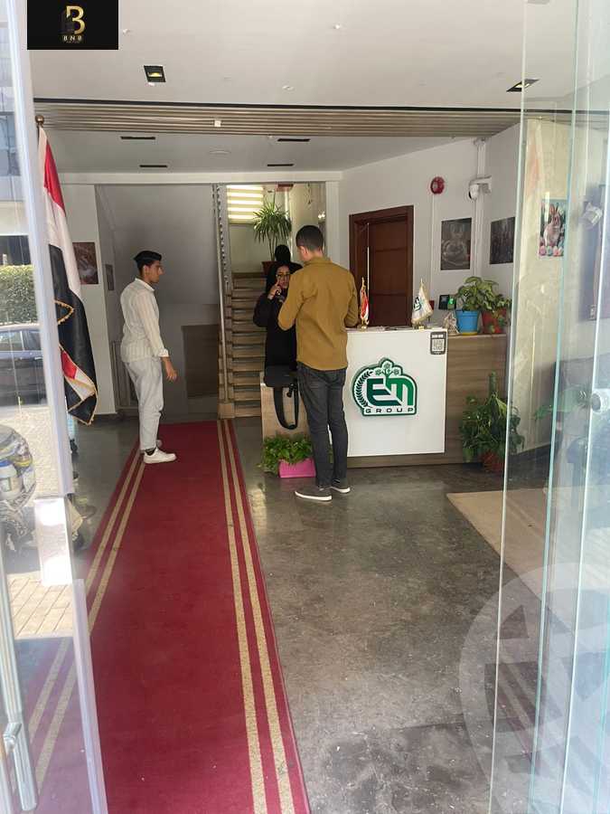 https://aqarmap.com.eg/ar/listing/6280581-for-rent-cairo-el-maadi-compounds-kmbwnd-wn-qtmyh-m-mr-lmrshdy