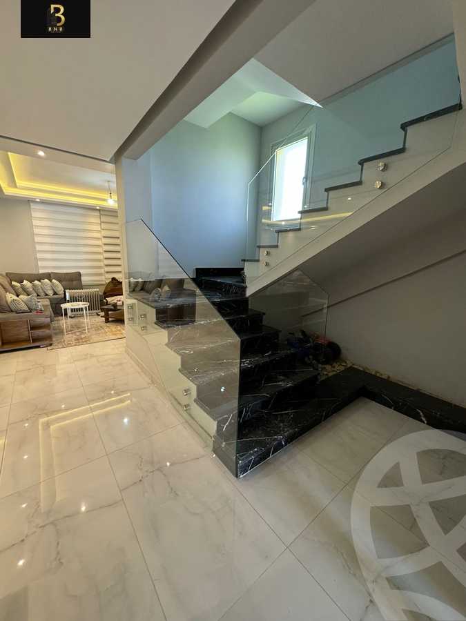 https://aqarmap.com.eg/en/listing/6303250-for-rent-cairo-new-cairo-compounds-mivida-mivida-parcel