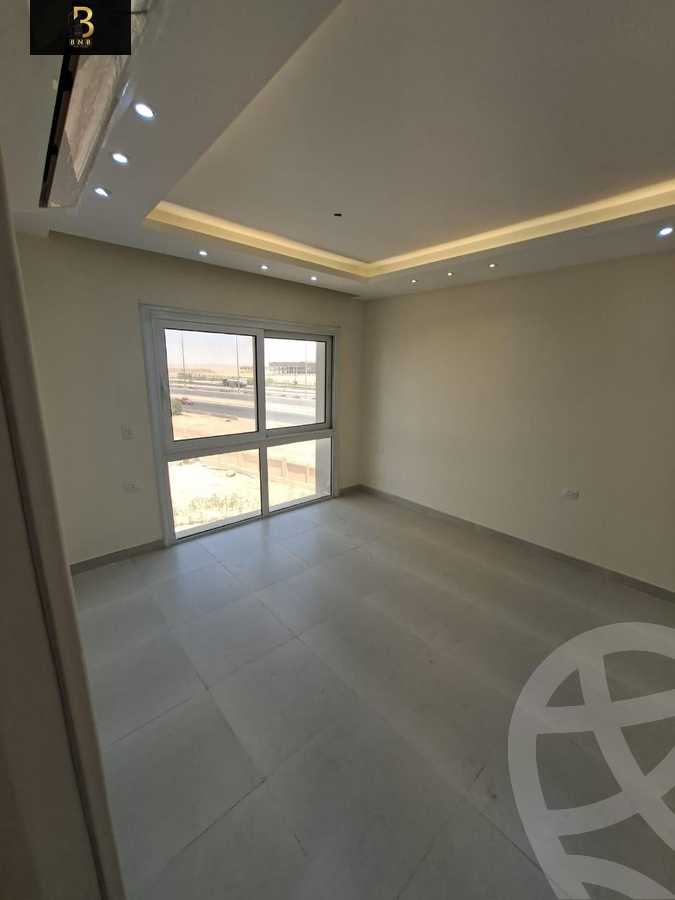 https://aqarmap.com.eg/ar/listing/6313626-for-rent-cairo-new-cairo-compounds-hyde-park-centre-ville-hyde-park