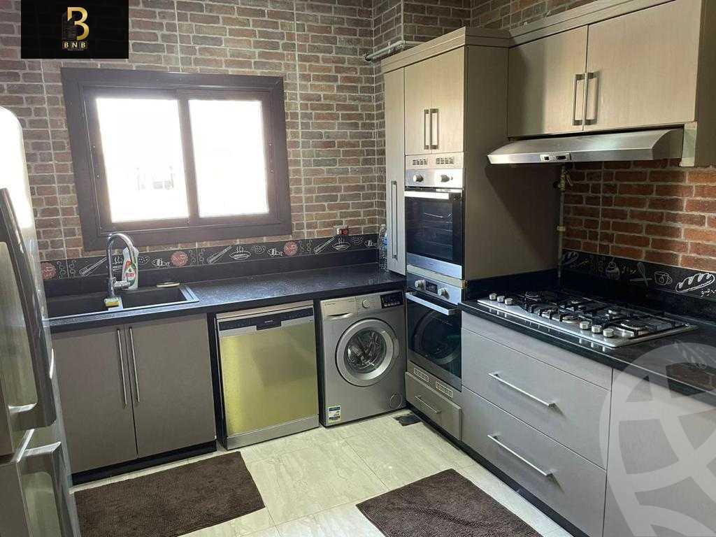 https://aqarmap.com.eg/ar/listing/6331825-for-rent-cairo-new-cairo-compounds-mivida-mivida-parcel